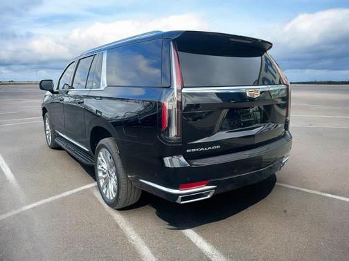 2024 Cadillac Escalade ESV Premium Luxury