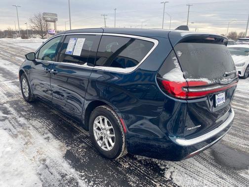 2025 Chrysler Pacifica L