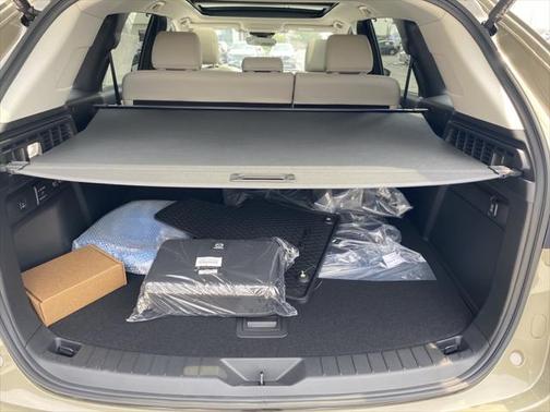 2025 Mazda CX-70 PHEV Premium
