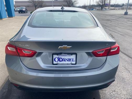 2025 Chevrolet Malibu LT