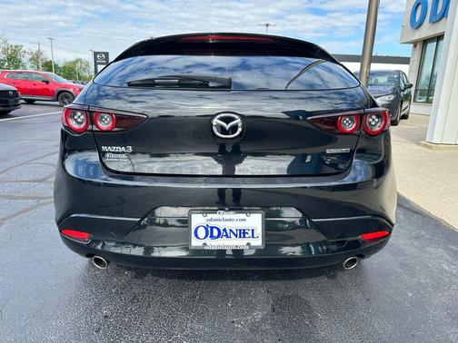 Jet Black Mica 2019 Mazda Mazda3 FWD