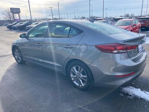 2017 Hyundai ELANTRA Value Edition