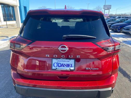 2024 Nissan Rogue SV