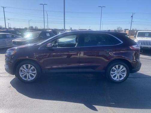 2023 Ford Edge Titanium