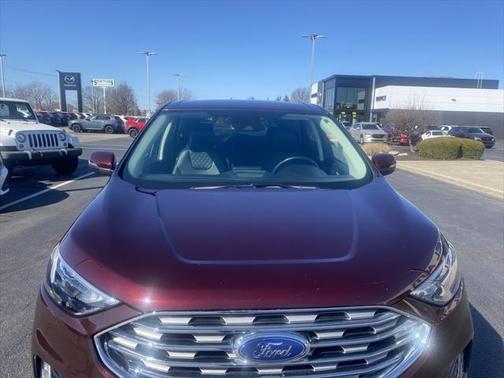 2023 Ford Edge Titanium