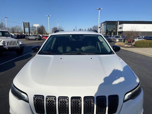 2023 Jeep Cherokee Altitude