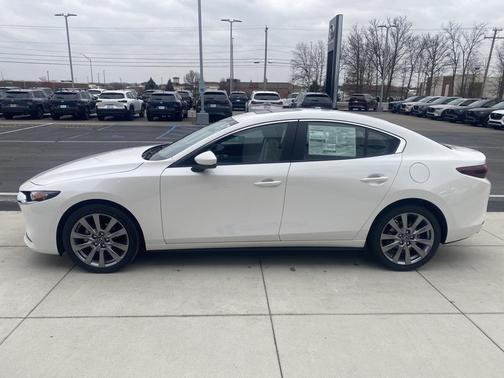 2026 Mazda Mazda3 FWD w/Preferred Package