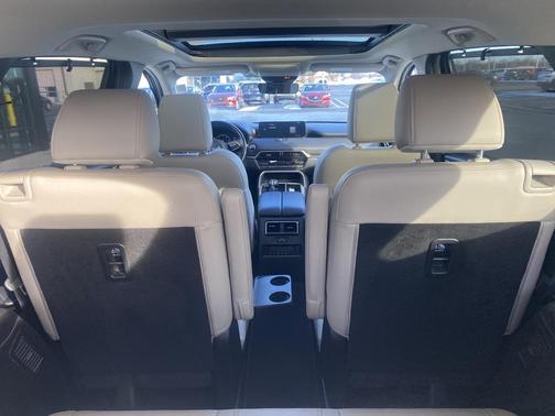 2024 Mazda CX-90 PHEV Premium