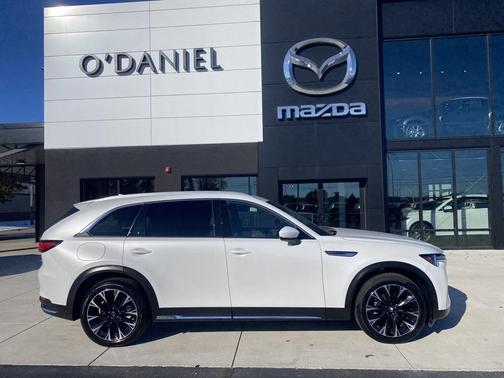 2024 Mazda CX-90 PHEV Premium