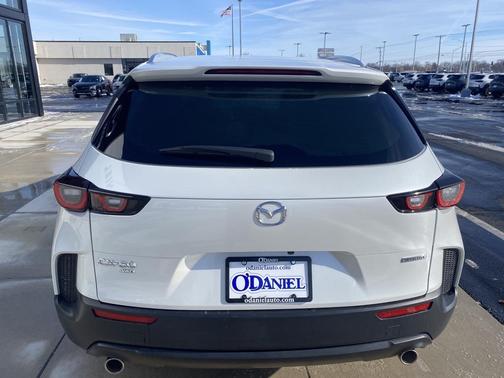 2025 Mazda CX-50 2.5 S Select Package
