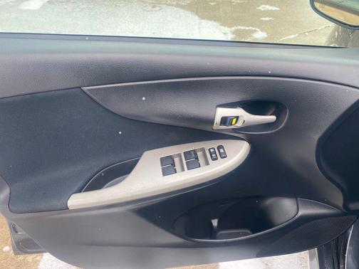 2010 Toyota Corolla S