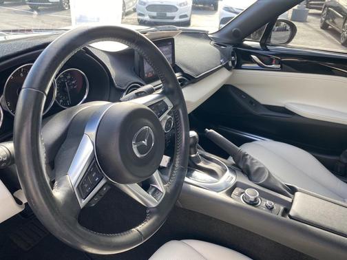 2021 Mazda MX-5 Miata RF Grand Touring