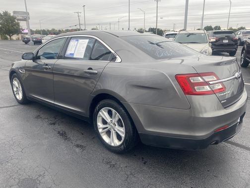 2013 Ford Taurus SEL