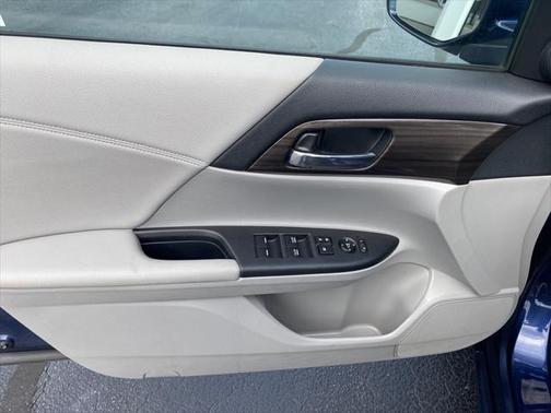 2017 Honda Accord EX