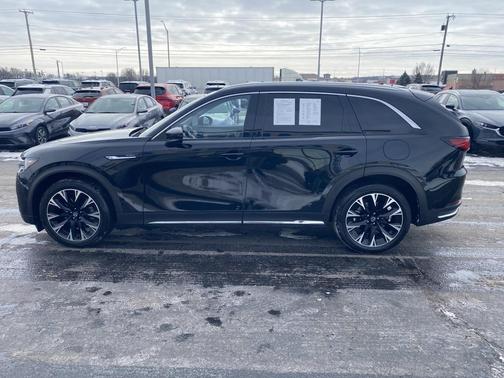 2024 Mazda CX-90 PHEV Premium