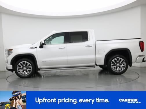 White 2024 GMC Sierra 1500 Denali