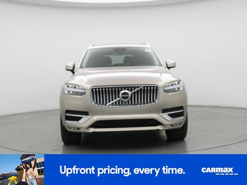 2023 Volvo XC90 B6 Plus