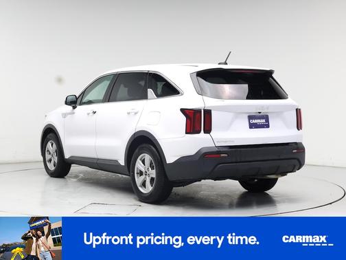 2023 Kia Sorento LX