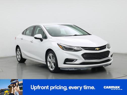 White 2017 Chevrolet Cruze Premier