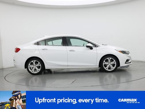 White 2017 Chevrolet Cruze Premier