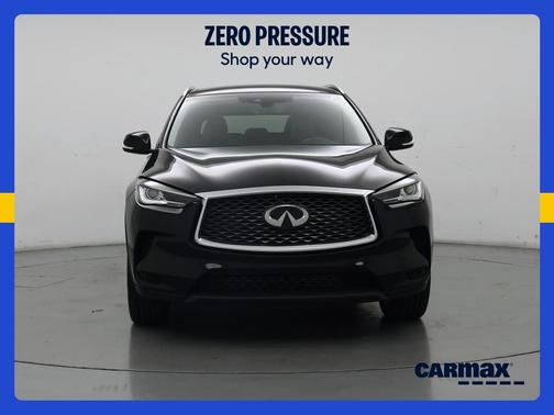 Black 2023 INFINITI QX50 Luxe