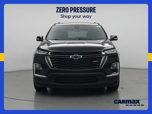 Black 2022 Chevrolet Traverse RS