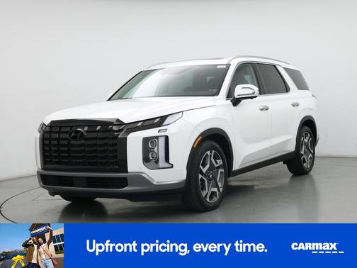 White 2024 Hyundai PALISADE Limited
