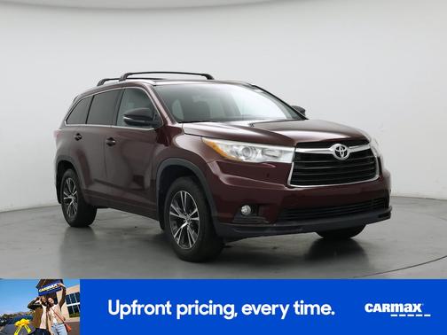 Burgundy 2016 Toyota Highlander XLE