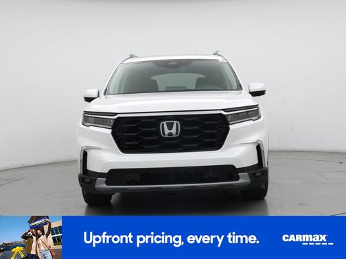 White 2025 Honda Pilot Elite