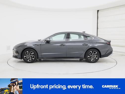 Gray 2025 Hyundai SONATA SEL