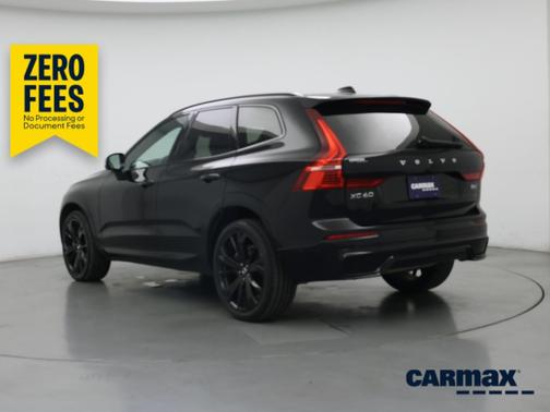 Black 2022 Volvo XC60 B6 R-Design