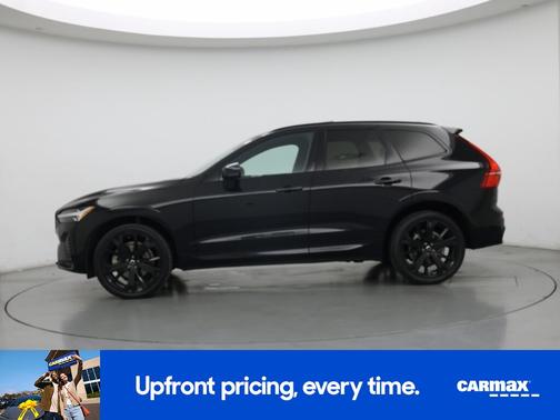 Black 2022 Volvo XC60 B6 R-Design