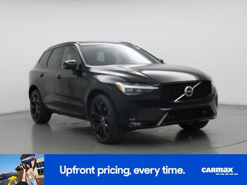 Black 2022 Volvo XC60 B6 R-Design