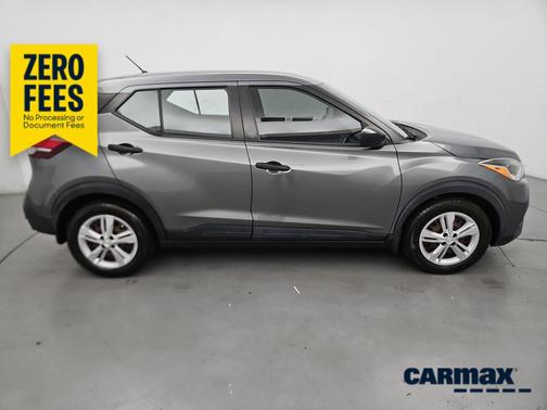 Gray 2020 Nissan Kicks S