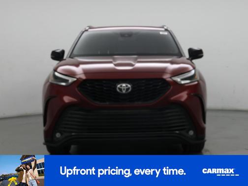 Burgundy 2021 Toyota Highlander XSE