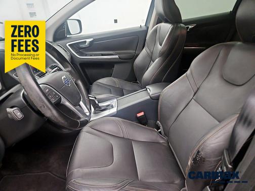 Gray 2017 Volvo XC60 T5 Dynamic