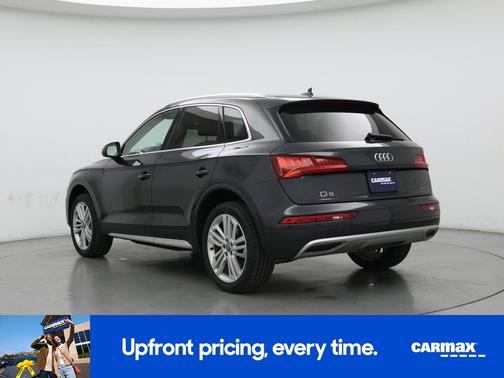 2020 Audi Q5 Titanium Premium Plus