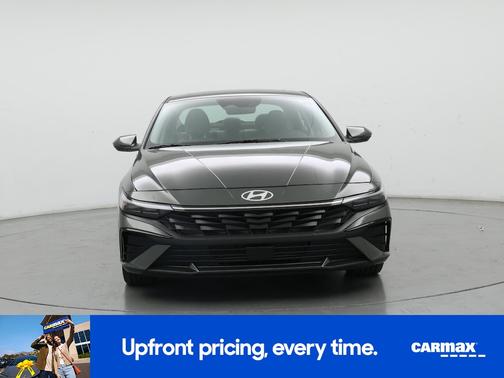 Gray 2025 Hyundai ELANTRA Limited