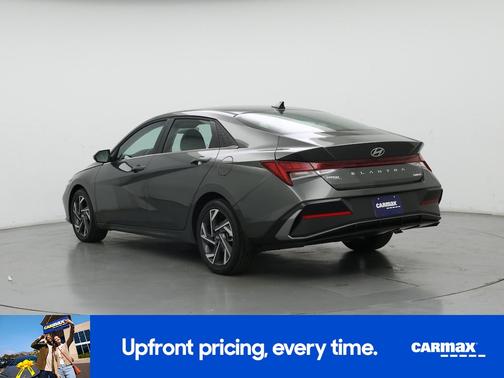 Gray 2025 Hyundai ELANTRA Limited