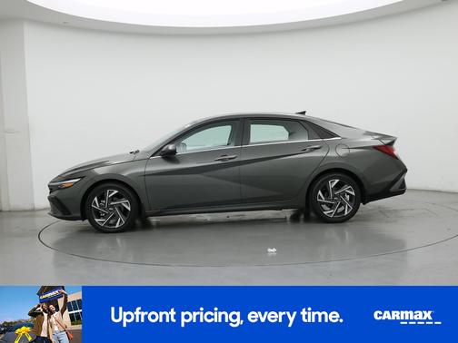 Gray 2025 Hyundai ELANTRA Limited