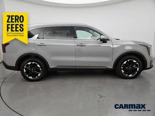 Gray 2026 Kia Sorento S