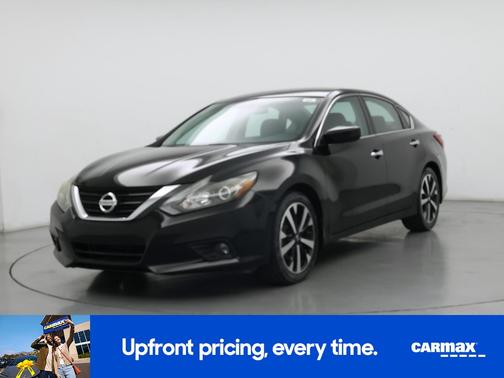 Black 2018 Nissan Altima SR