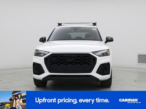 White 2022 Audi SQ5 Premium Plus