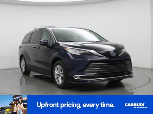 2022 Toyota Sienna Limited