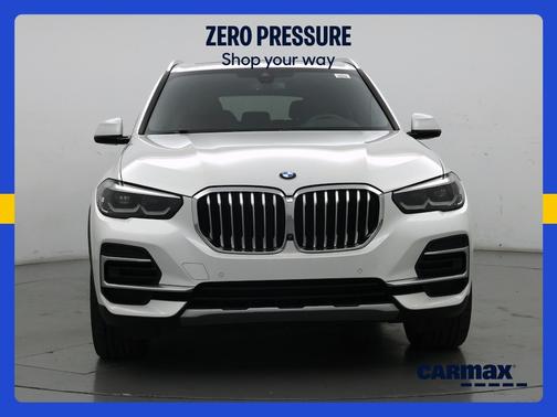 White 2022 BMW X5 sDrive40i