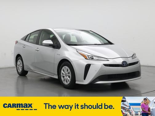 2021 Toyota Prius LE