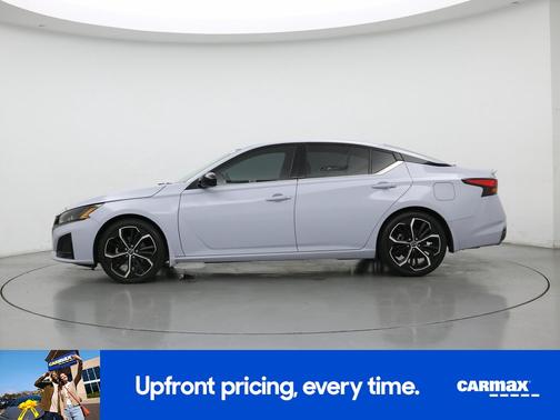 2023 Nissan Altima SR