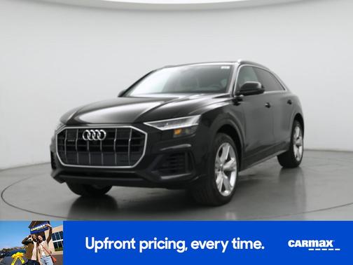 2023 Audi Q8 Premium