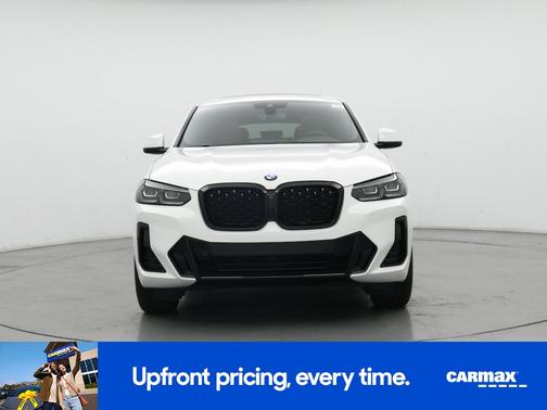 White 2023 BMW X4 XDrive30i