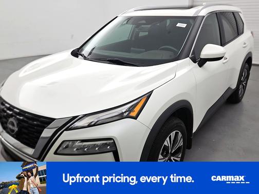 White 2023 Nissan Rogue SV